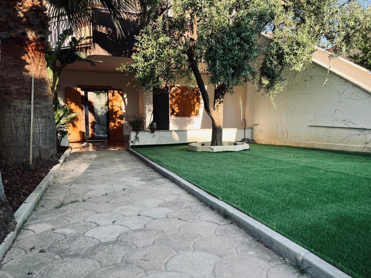 Villa Giorgia Al Mare Bisceglie Exteriör bild